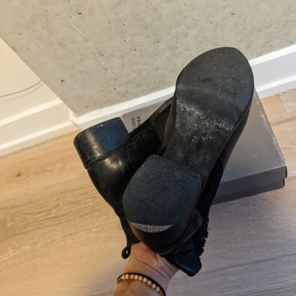 Vera Moda Maria black leather Chelsea boots, shoes US 7/ EU 38 (fits like US 8) - Picture 3 of 6